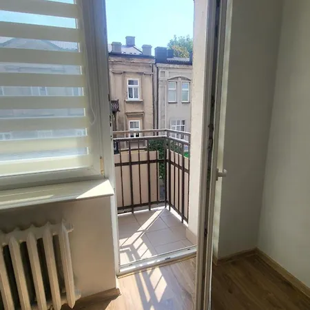 Niedzialkowski Centrum Радом