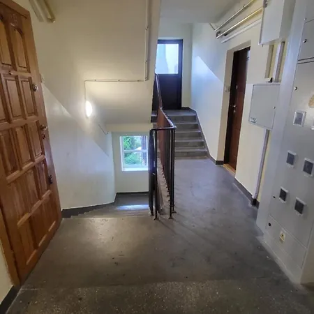 Niedzialkowski Centrum * Радом